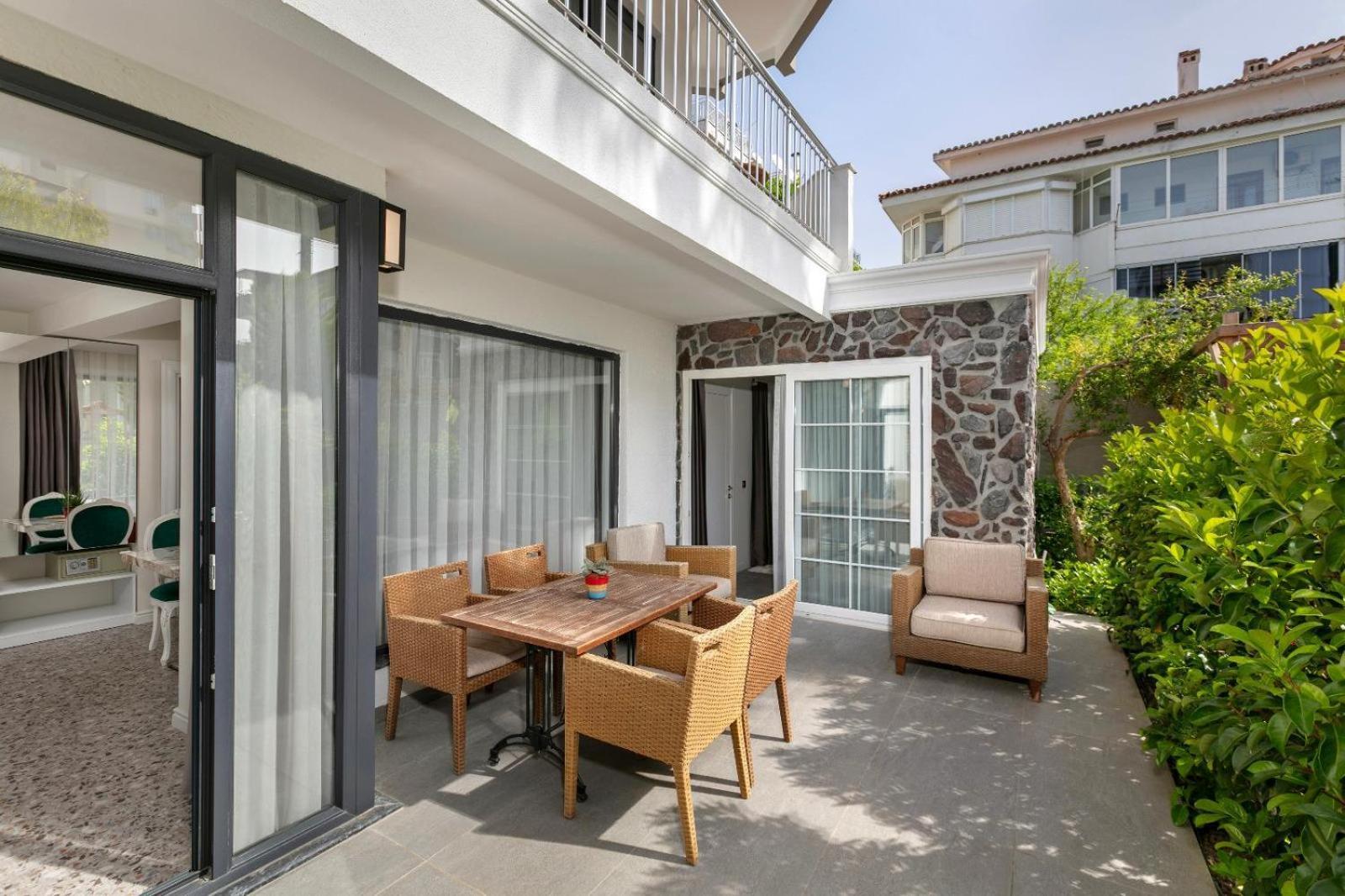 Wolf Suites Antalya Exterior photo